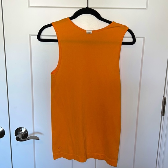 NWOT Sunset Parallel Tank - Picture 4 of 5